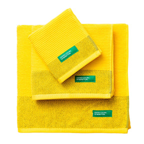 Set of 3 Benetton Cotton Towels 450GSM: Hand Towel, Face Towel, and Bath Towel. Ultra Soft, Absorbent, and Durable