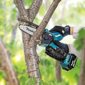 MAKITA Lithium Cordless Chainsaw 🪓